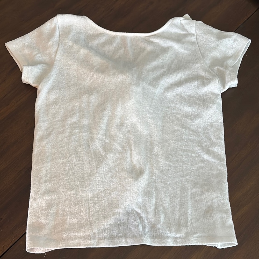 Top with Twist Back